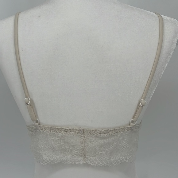 Victoria’s Secret Lace Bralette Cream and White Size Large - Picture 5 of 10